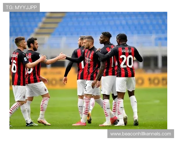 AC米兰边路主导进攻，中路层次是否不足已逐步反映在比赛表现中