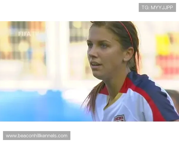 亚历克斯·摩根人前光鲜，私下居然连厨房都成战场了？