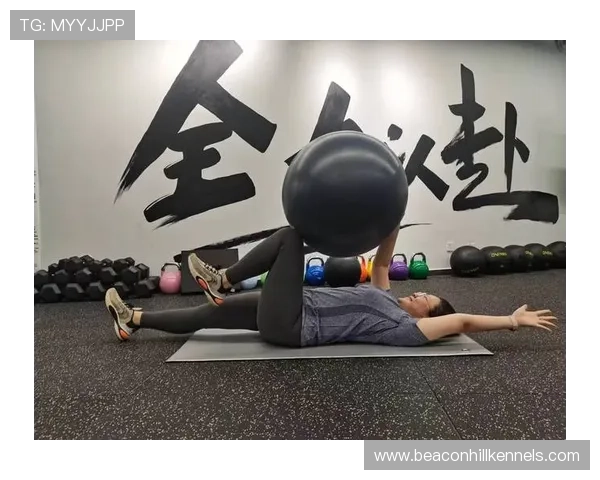 哈兰德把五星级早餐吃成了健身房燃脂套餐，这日常差得也太夸张了吧？